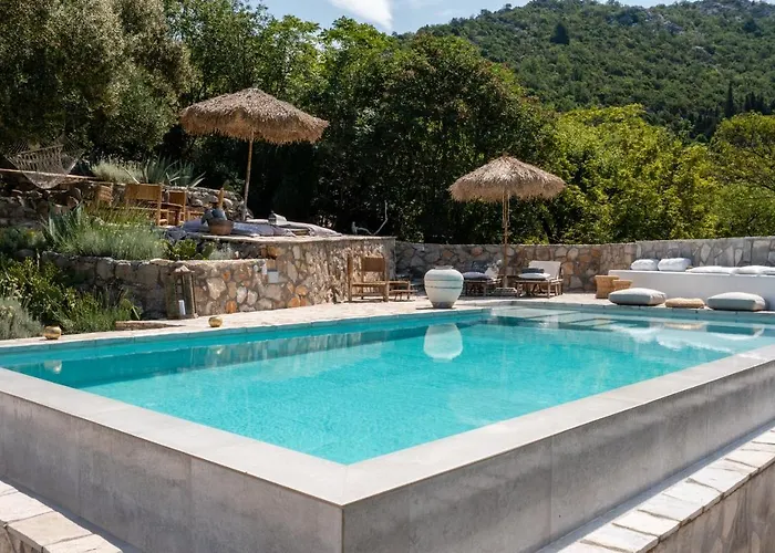 Nera Etwa House * Lovorje